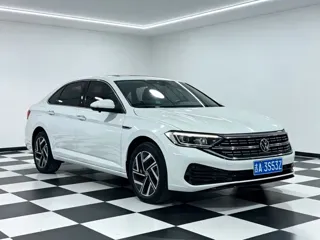 Volkswagen Sagitar 2022 купить из Китая, цена 1 845 000 ₽ — Suifenhe Auto