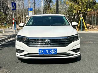 Volkswagen Sagitar 2020 купить из Китая, цена 1 328 000 ₽ — Suifenhe Auto