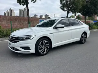 Volkswagen Sagitar 2022 купить из Китая, цена 1 406 000 ₽ — Suifenhe Auto