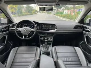 Volkswagen Sagitar 2022 купить из Китая, цена 1 406 000 ₽ — Suifenhe Auto