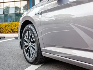Volkswagen Sagitar 2021 купить из Китая, цена 1 611 000 ₽ — Suifenhe Auto