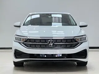 Volkswagen Sagitar 2022 купить из Китая, цена 1 832 000 ₽ — Suifenhe Auto