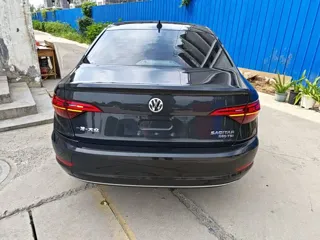 Volkswagen Sagitar 2021 купить из Китая, цена 1 352 000 ₽ — Suifenhe Auto