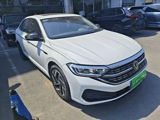 Volkswagen Sagitar 2022 купить из Китая, цена 1 517 000 ₽ — Suifenhe Auto