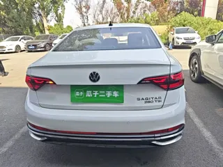 Volkswagen Sagitar 2022 купить из Китая, цена 1 517 000 ₽ — Suifenhe Auto