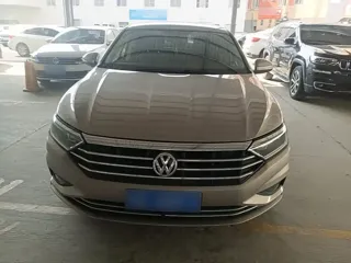 Volkswagen Sagitar 2019 купить из Китая, цена 1 295 000 ₽ — Suifenhe Auto