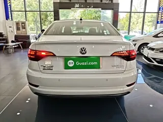 Volkswagen Sagitar 2021 купить из Китая, цена 1 521 000 ₽ — Suifenhe Auto