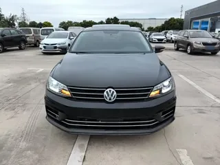 Volkswagen Sagitar 2019 купить из Китая, цена 1 334 000 ₽ — Suifenhe Auto