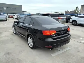 Volkswagen Sagitar 2019 купить из Китая, цена 1 334 000 ₽ — Suifenhe Auto