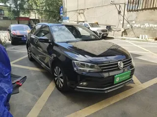 Volkswagen Sagitar 2019 купить из Китая, цена 1 427 000 ₽ — Suifenhe Auto