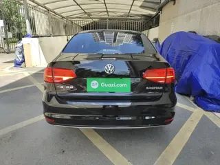 Volkswagen Sagitar 2019 купить из Китая, цена 1 427 000 ₽ — Suifenhe Auto