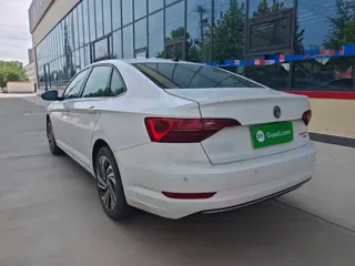 Volkswagen Sagitar 2021 купить из Китая, цена 1 569 000 ₽ — Suifenhe Auto