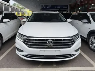 Volkswagen Sagitar 2020 купить из Китая, цена 1 365 000 ₽ — Suifenhe Auto