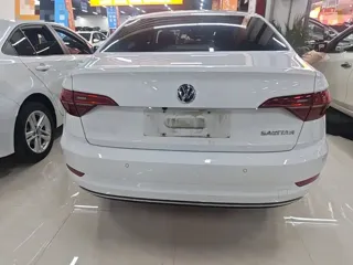 Volkswagen Sagitar 2020 купить из Китая, цена 1 464 000 ₽ — Suifenhe Auto