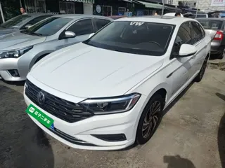 Volkswagen Sagitar 2022 купить из Китая, цена 1 504 000 ₽ — Suifenhe Auto