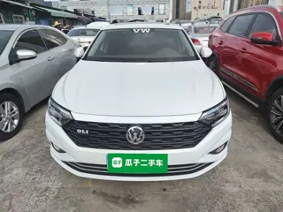 Volkswagen Sagitar 2022 купить из Китая, цена 1 504 000 ₽ — Suifenhe Auto