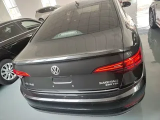 Volkswagen Sagitar 2022 купить из Китая, цена 1 504 000 ₽ — Suifenhe Auto
