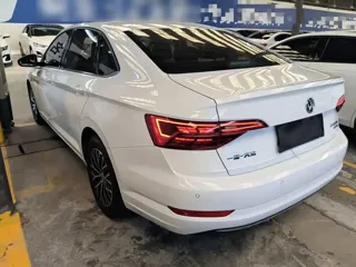 Volkswagen Sagitar 2019 купить из Китая, цена 1 405 000 ₽ — Suifenhe Auto
