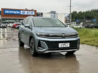 Volkswagen Talagon 2025 купить из Китая, цена 5 766 000 ₽ — Suifenhe Auto