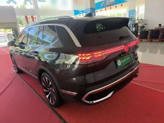 Volkswagen Talagon 2026 купить из Китая, цена 5 508 000 ₽ — Suifenhe Auto