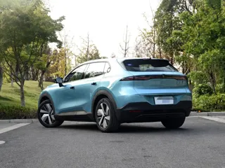 Deepal S05 2024 купить из Китая, цена 3 350 000 ₽ — Suifenhe Auto