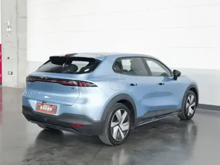 Deepal S05 2024 купить из Китая, цена 3 404 000 ₽ — Suifenhe Auto