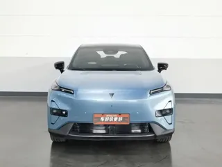 Deepal S05 2024 купить из Китая, цена 3 404 000 ₽ — Suifenhe Auto