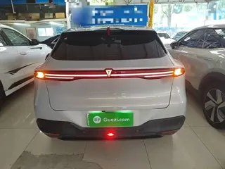 Deepal S05 2024 купить из Китая, цена 3 466 000 ₽ — Suifenhe Auto