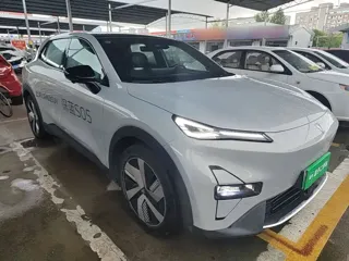 Deepal S05 2024 купить из Китая, цена 3 421 000 ₽ — Suifenhe Auto