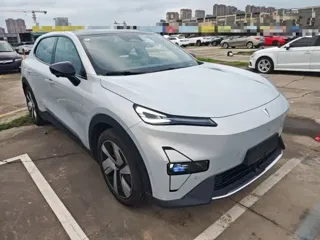 Deepal S05 2024 купить из Китая, цена 3 419 000 ₽ — Suifenhe Auto