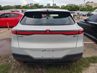 Deepal S05 2024 купить из Китая, цена 3 419 000 ₽ — Suifenhe Auto