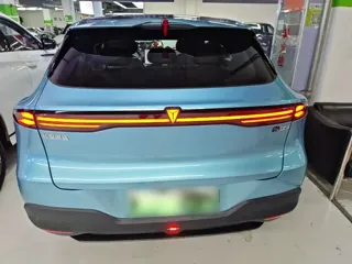 Deepal S05 2024 купить из Китая, цена 3 523 000 ₽ — Suifenhe Auto