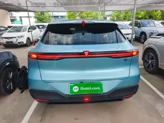 Deepal S05 2024 купить из Китая, цена 3 470 000 ₽ — Suifenhe Auto