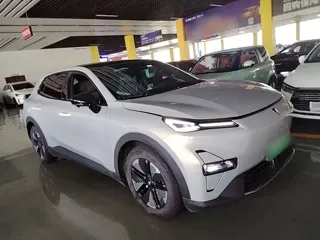 Deepal S05 2025 купить из Китая, цена 3 430 000 ₽ — Suifenhe Auto