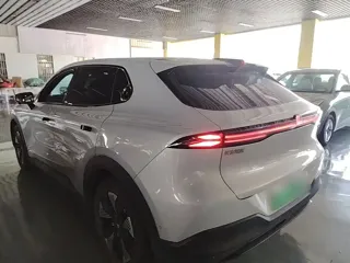 Deepal S05 2025 купить из Китая, цена 3 430 000 ₽ — Suifenhe Auto
