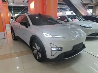 Deepal S05 2025 купить из Китая, цена 3 504 000 ₽ — Suifenhe Auto