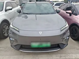Deepal S05 2024 купить из Китая, цена 3 401 000 ₽ — Suifenhe Auto