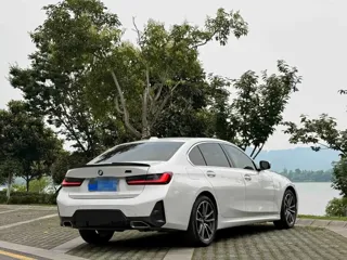 BMW 3 Series 2023 купить из Китая, цена 2 804 000 ₽ — Suifenhe Auto