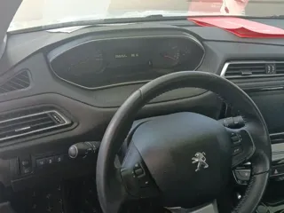 Peugeot 308 2018 купить из Китая, цена 1 249 000 ₽ — Suifenhe Auto