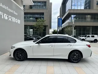 BMW 3 Series 2024 купить из Китая, цена 4 692 000 ₽ — Suifenhe Auto