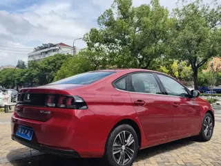 Peugeot 308 2018 купить из Китая, цена 1 184 000 ₽ — Suifenhe Auto