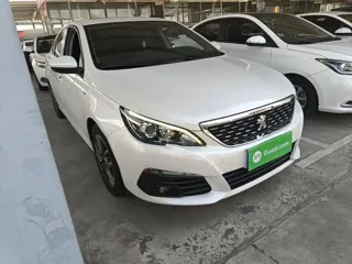 Peugeot 308 2019 купить из Китая, цена 1 073 000 ₽ — Suifenhe Auto