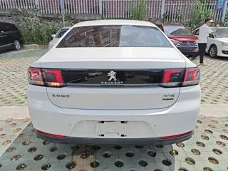Peugeot 308 2019 купить из Китая, цена 1 055 000 ₽ — Suifenhe Auto