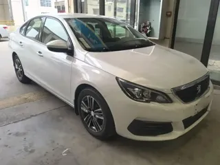 Peugeot 308 2018 купить из Китая, цена 1 265 000 ₽ — Suifenhe Auto