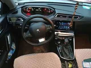 Peugeot 308 2019 купить из Китая, цена 1 399 000 ₽ — Suifenhe Auto