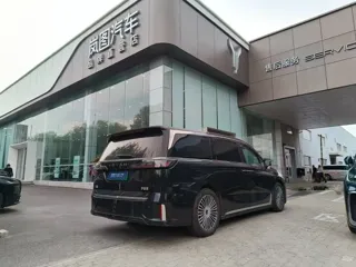 Voyah Dreamer 2024 купить из Китая, цена 6 443 000 ₽ — Suifenhe Auto