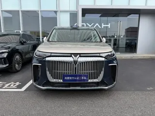 Voyah Dreamer 2025 купить из Китая, цена 8 744 000 ₽ — Suifenhe Auto