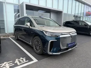 Voyah Dreamer 2025 купить из Китая, цена 8 744 000 ₽ — Suifenhe Auto