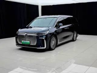Voyah Dreamer 2025 купить из Китая, цена 6 635 000 ₽ — Suifenhe Auto