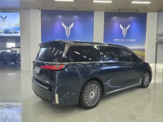 Voyah Dreamer 2024 купить из Китая, цена 6 271 000 ₽ — Suifenhe Auto